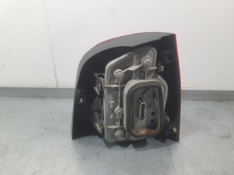 Recambio de piloto trasero izquierdo para volkswagen polo iv (9n_, 9a_) 1.2 12v referencia OEM IAM 6Q6945095Q 6Q6945095G 