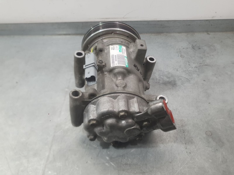 Recambio de compresor aire acondicionado para renault kangoo be bop (kw0/1_) 1.6 (kw0d) referencia OEM IAM 8200953359 7711497298