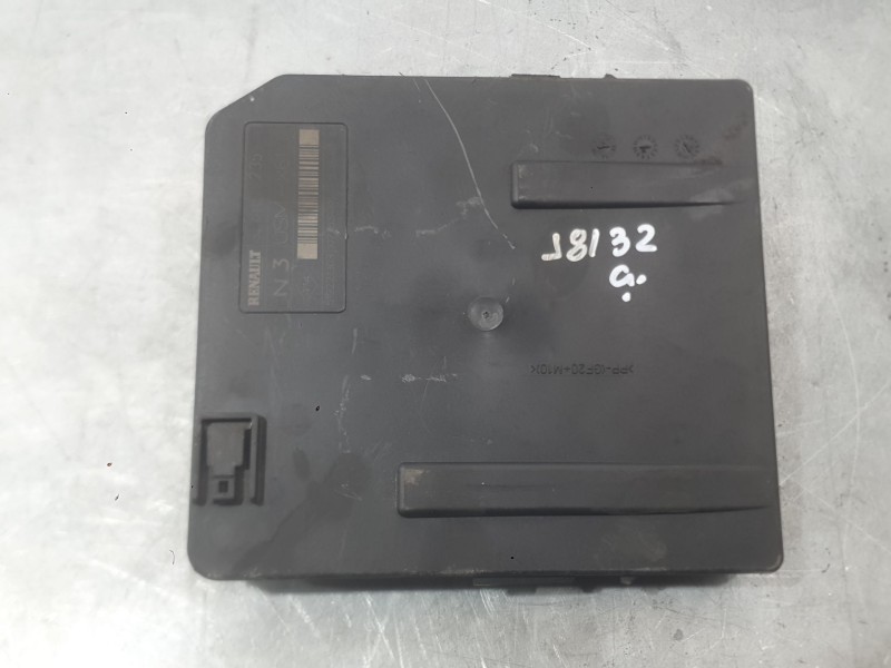 Recambio de caja reles / fusibles para renault kangoo be bop (kw0/1_) 1.6 (kw0d) referencia OEM IAM 8200574970  