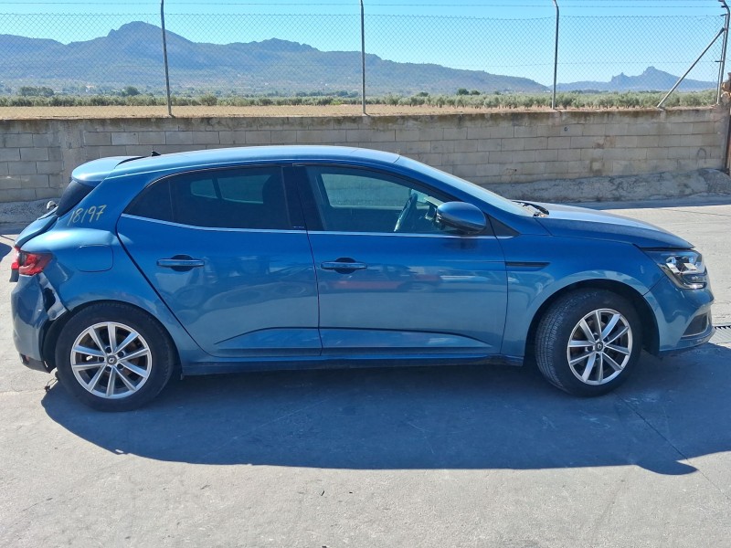 renault megane iv hatchback (b9a/m/n_) del año 2017
