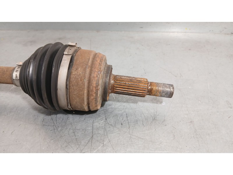 Recambio de transmision delantera derecha para renault express furgón/monospace 1.5 blue dci 75 (f6aa) referencia OEM IAM 391009