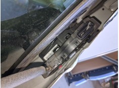 CERRADURA PUERTA TRASERA DERECHA 814203U000 