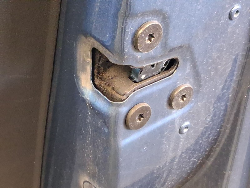 Recambio de cerradura puerta delantera derecha para renault megane iv hatchback (b9a/m/n_) 1.5 dci 110 (b9a3) referencia OEM IAM