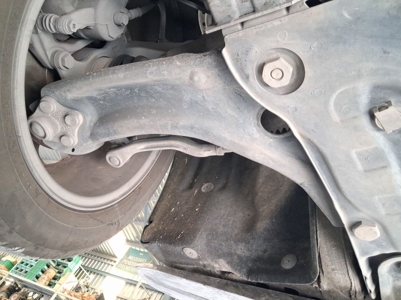 Recambio de brazo suspension inferior delantero derecho para renault megane iv hatchback (b9a/m/n_) 1.5 dci 110 (b9a3) referenci
