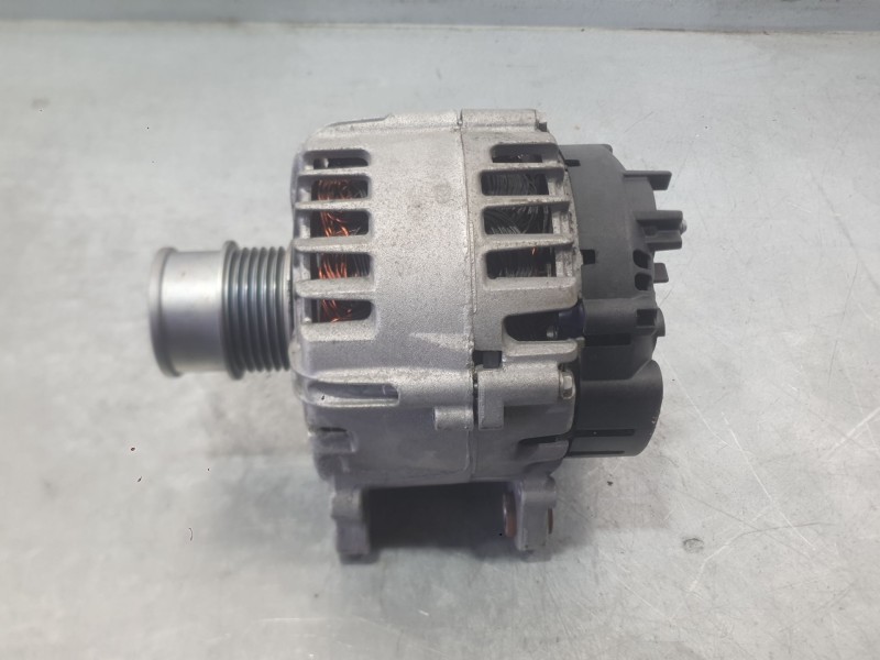 Recambio de alternador para skoda kamiq (nw4) 1.0 tsi referencia OEM IAM 04E903015PX 04E903015QX 04E903015P