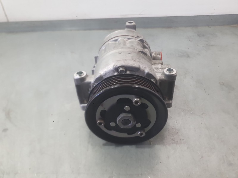 Recambio de compresor aire acondicionado para volkswagen polo vi (aw1, bz1, ae1, bz3) 1.0 tsi referencia OEM IAM 5Q0816803D  