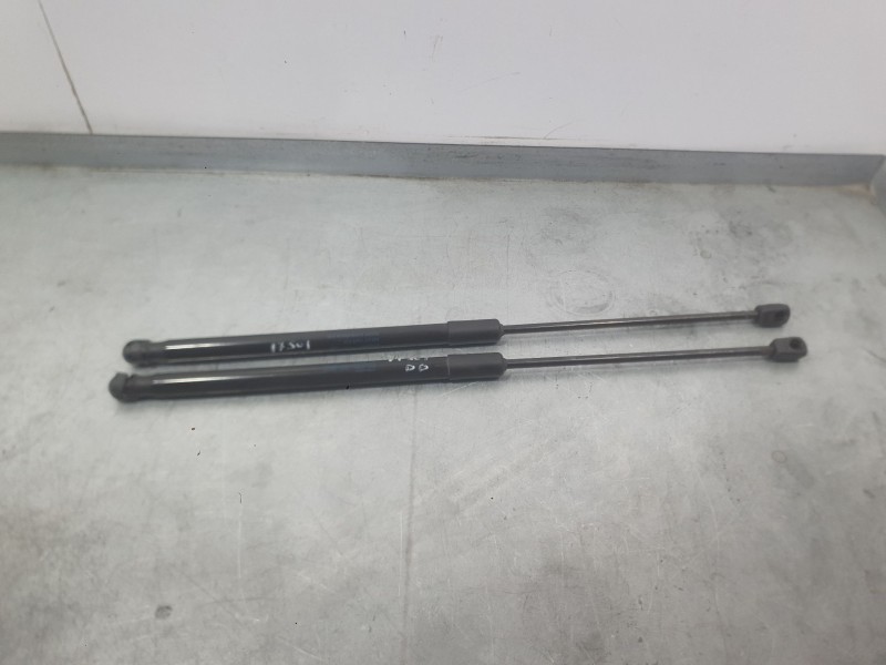 Recambio de amortiguadores maletero / porton para volkswagen polo vi (aw1, bz1, ae1, bz3) 1.0 tsi referencia OEM IAM 2G6827550B 