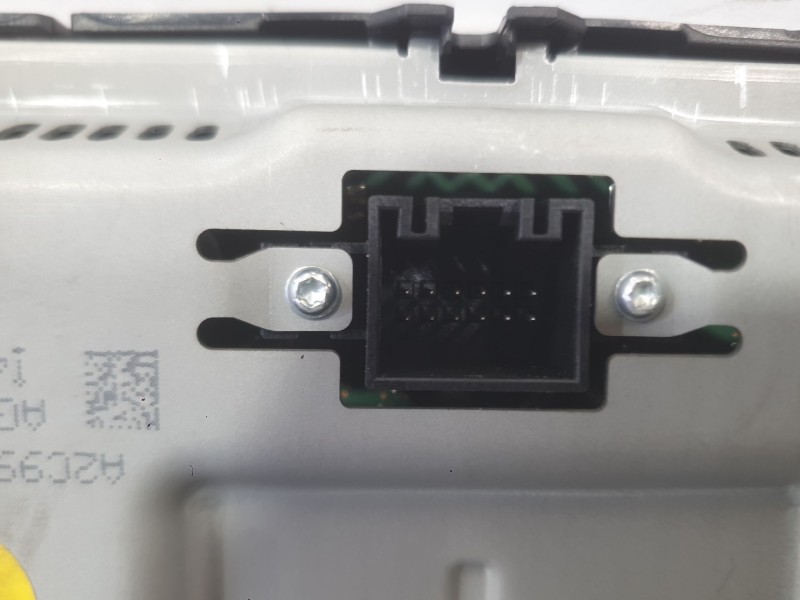 Recambio de sistema navegacion gps para volkswagen polo vi (aw1, bz1, ae1, bz3) 1.0 tsi referencia OEM IAM 5NN919605  