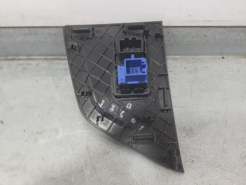 Recambio de warning para volkswagen polo vi (aw1, bz1, ae1, bz3) 1.0 tsi referencia OEM IAM   