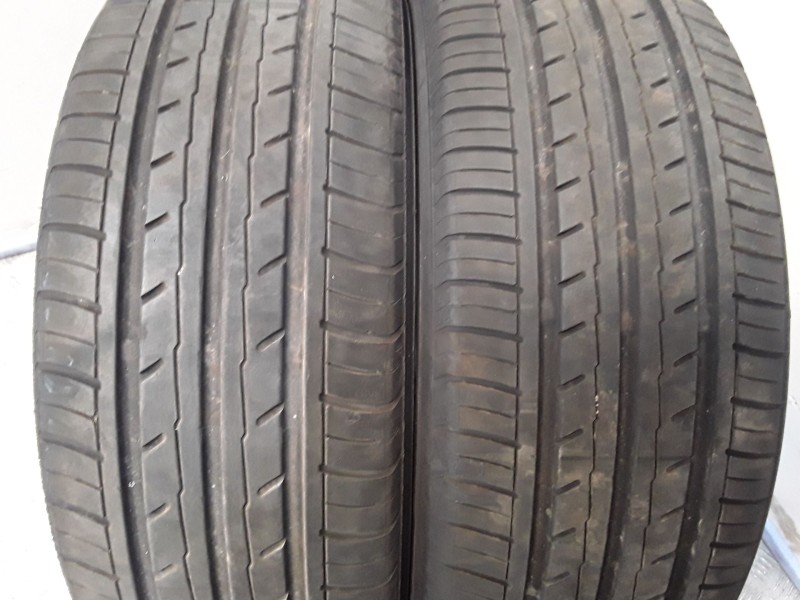 Recambio de neumatico pareja para neumaticos reutilizados - referencia OEM IAM 195551687V YOKOHAMA 195/55/16/87V