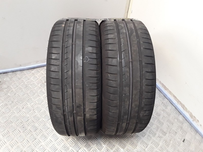 Recambio de neumatico pareja para neumaticos reutilizados - referencia OEM IAM 195451684V DUNLOP 195/45/16/84V