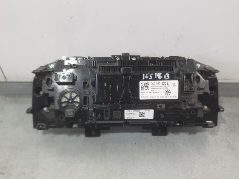 Recambio de cuadro instrumentos para volkswagen taigo (cs1) 1.5 tsi referencia OEM IAM 2G0920320B  