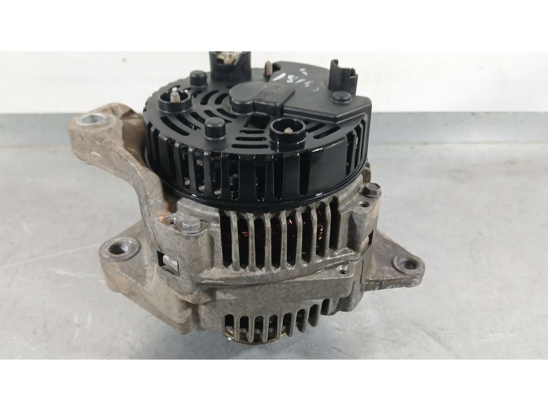 Recambio de alternador para renault kangoo (kc0/1_) d 65 1.9 (kc0e, kc02, kc0j, kc0n) referencia OEM IAM 7711134267 7700105539 