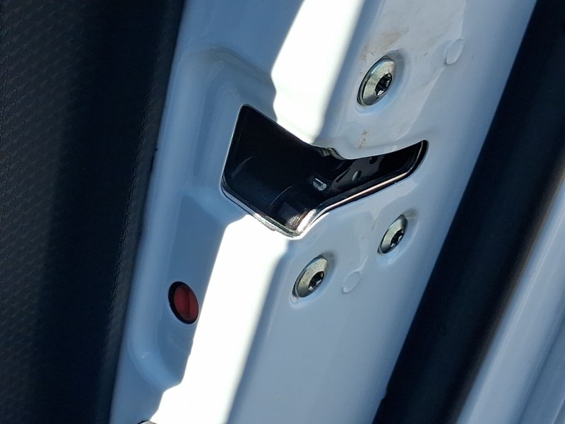 Recambio de cerradura puerta trasera derecha para hyundai veloster (fs) 1.6 gdi referencia OEM IAM 814202V000  
