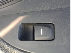 MANDO ELEVALUNAS TRASERO DERECHO 935802V0004X 