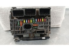 CAJA RELES / FUSIBLES 9656086180 6500CG S118983002J