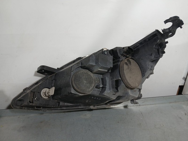 Recambio de faro derecho para peugeot 308 ii (lb_, lp_, lw_, lh_, l3_) 1.6 bluehdi 120 referencia OEM IAM 9677522980  
