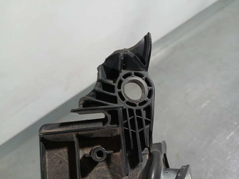 Recambio de faro izquierdo para peugeot 308 ii (lb_, lp_, lw_, lh_, l3_) 1.6 bluehdi 120 referencia OEM IAM 9677523080  