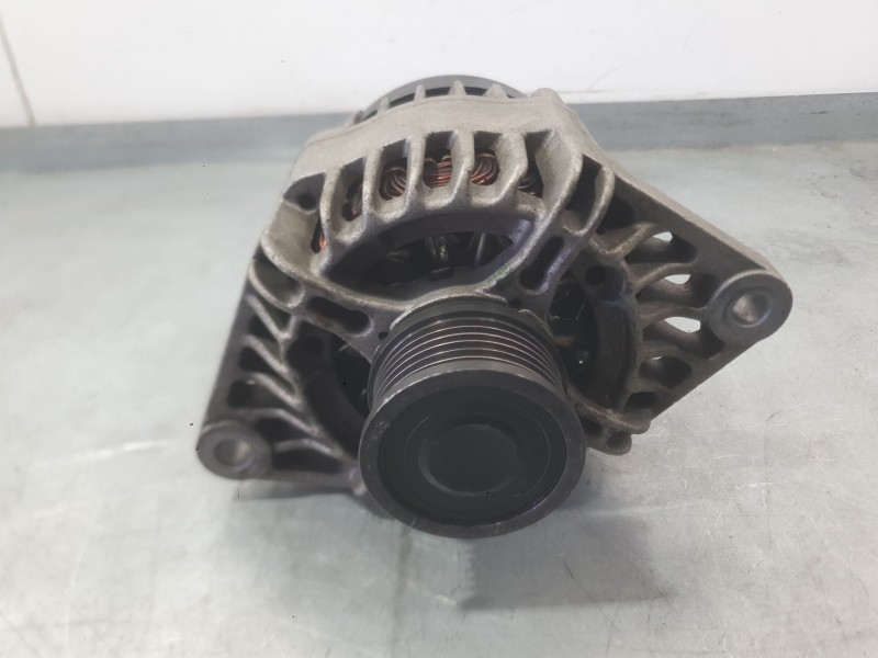 Recambio de alternador para fiat stilo multi wagon (192_) 1.9 jtd referencia OEM IAM 71794788 51859053 