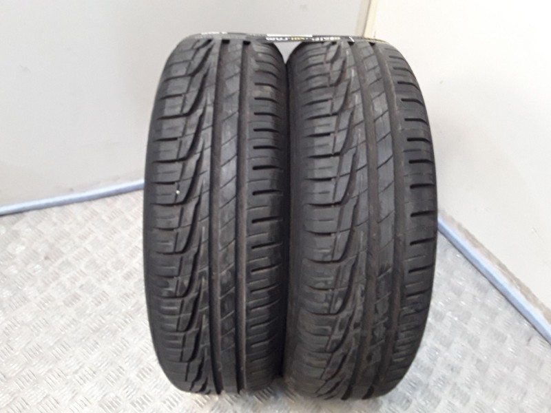 Recambio de neumatico pareja para neumaticos reutilizados - referencia OEM IAM 185651588H UNIROYAL 185/65/15/88H