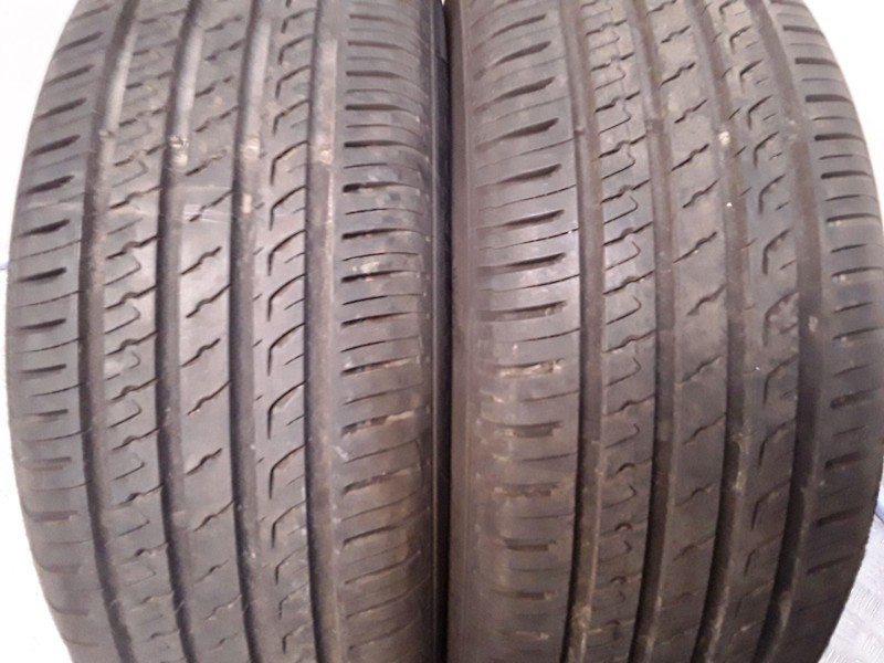 Recambio de neumatico pareja para neumaticos reutilizados - referencia OEM IAM 215551794W BARUM 215/55/17/94W
