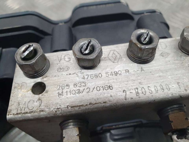 Recambio de abs para renault clio iv expression referencia OEM IAM 476605492R 269633 