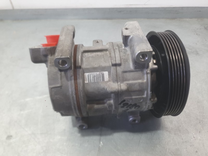 Recambio de compresor aire acondicionado para fiat stilo multi wagon (192_) 1.9 jtd referencia OEM IAM 51752531 71785905 