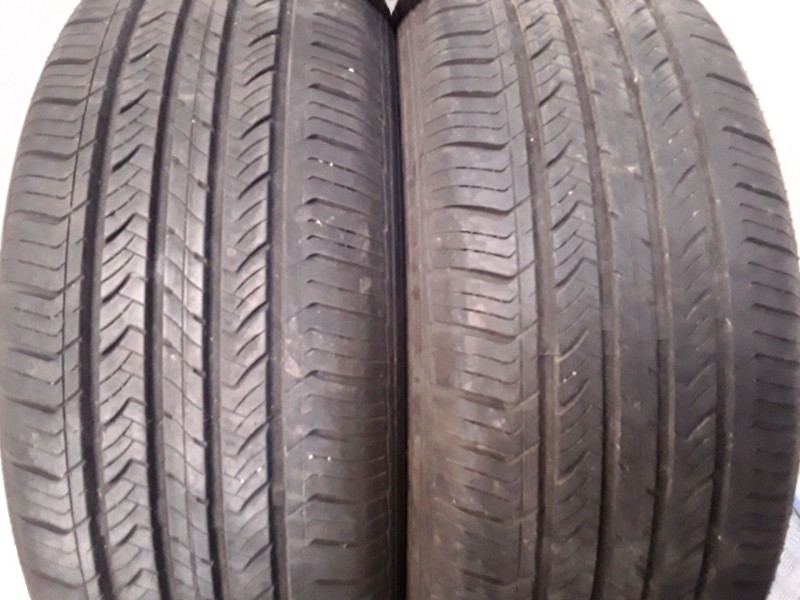 Recambio de neumatico pareja para neumaticos reutilizados - referencia OEM IAM 215551794V MAXXIS 215/55/17/94V