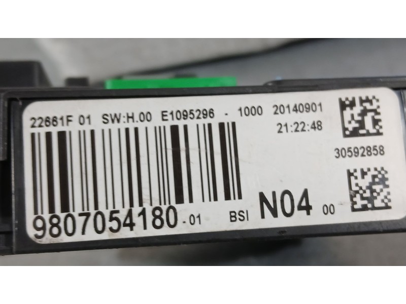 Recambio de caja reles / fusibles para peugeot 308 ii (lb_, lp_, lw_, lh_, l3_) 1.6 bluehdi 120 referencia OEM IAM 9810295780  