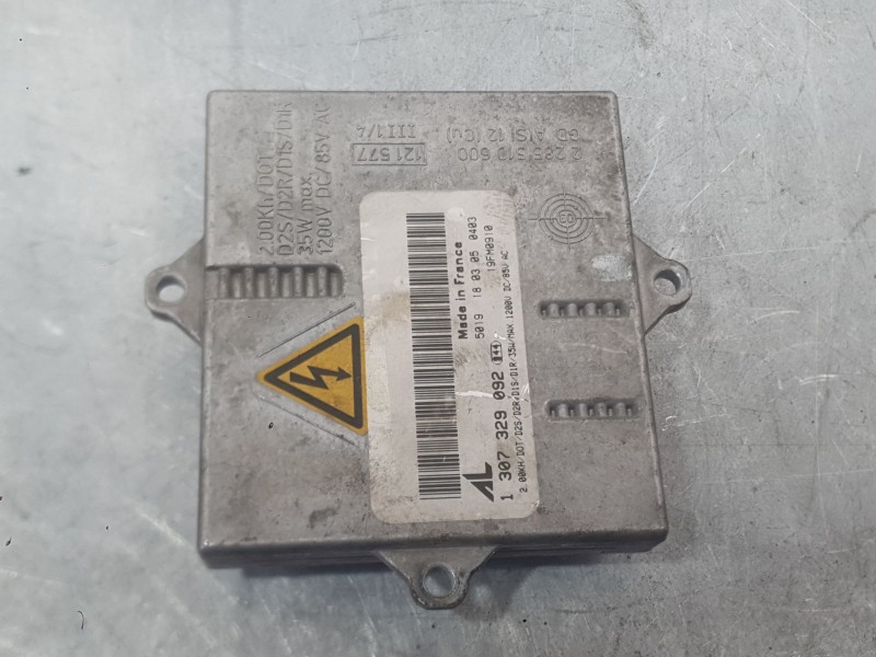 Recambio de centralita faros xenon para fiat stilo multi wagon (192_) 1.9 jtd referencia OEM IAM  DEL. DERECHA 