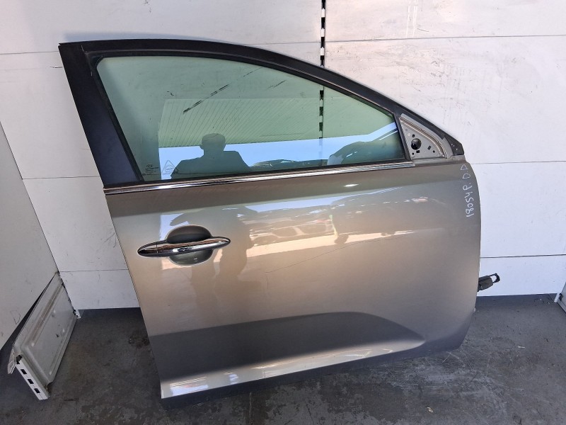 Recambio de puerta delantera derecha para kia sportage iii (sl) 1.6 gdi referencia OEM IAM 760043W011  