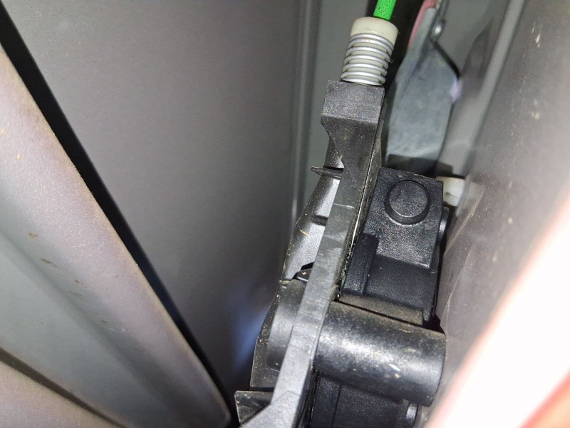 Recambio de elevalunas delantero izquierdo para opel corsa d (s07) 1.2 (l08, l68) referencia OEM IAM 39161986  