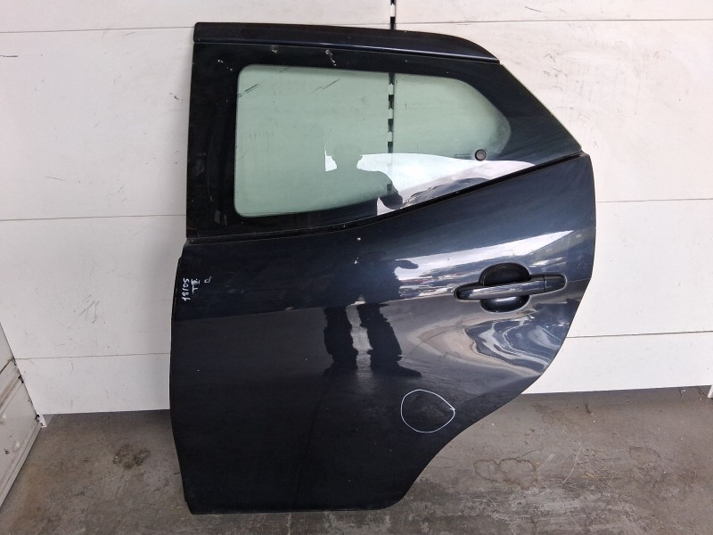 Recambio de puerta trasera izquierda para toyota aygo (_b4_) 1.0 (kgb40) referencia OEM IAM 670040H030 TOCADA 
