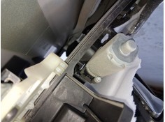Recambio de elevalunas delantero derecho para peugeot rifter 1.5 bluehdi 100 referencia OEM IAM 9840175580  