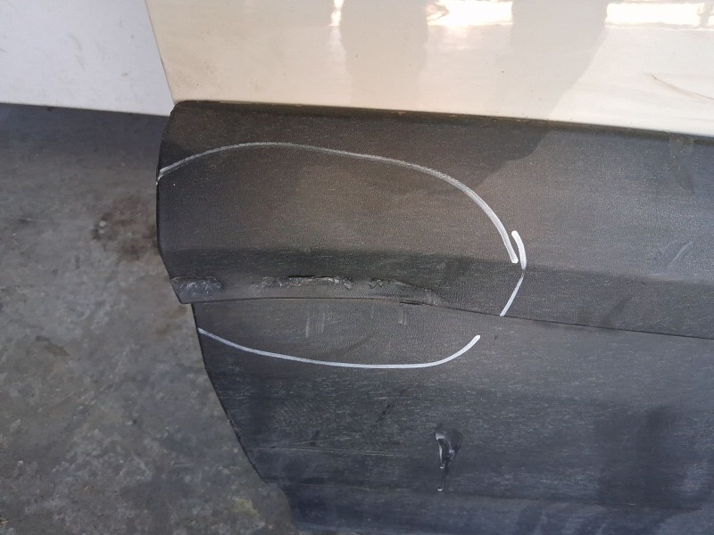 Recambio de puerta delantera derecha para peugeot rifter 1.5 bluehdi 100 referencia OEM IAM 9843488780 TOCADA 