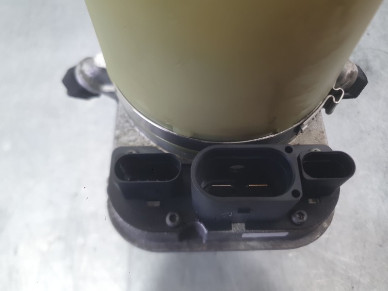 Recambio de bomba direccion electrica para seat ibiza iv sc (6j1, 6p5) 1.4 referencia OEM IAM   