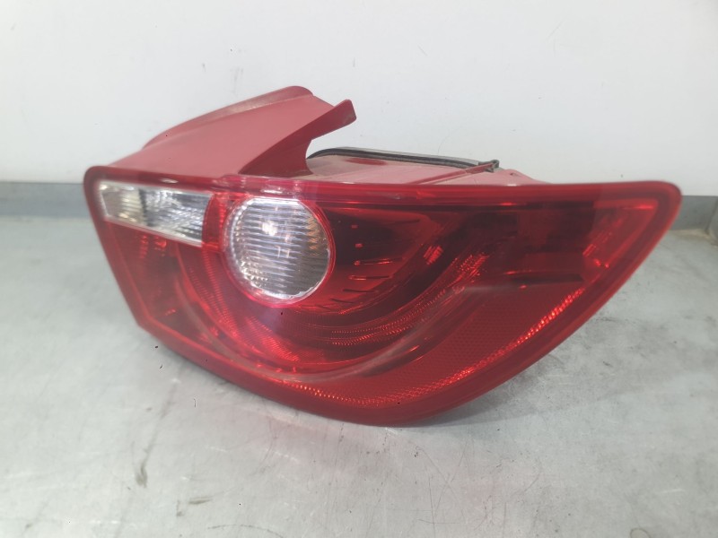 Recambio de piloto trasero derecho para seat ibiza iv sc (6j1, 6p5) 1.4 referencia OEM IAM 6J3945096N  