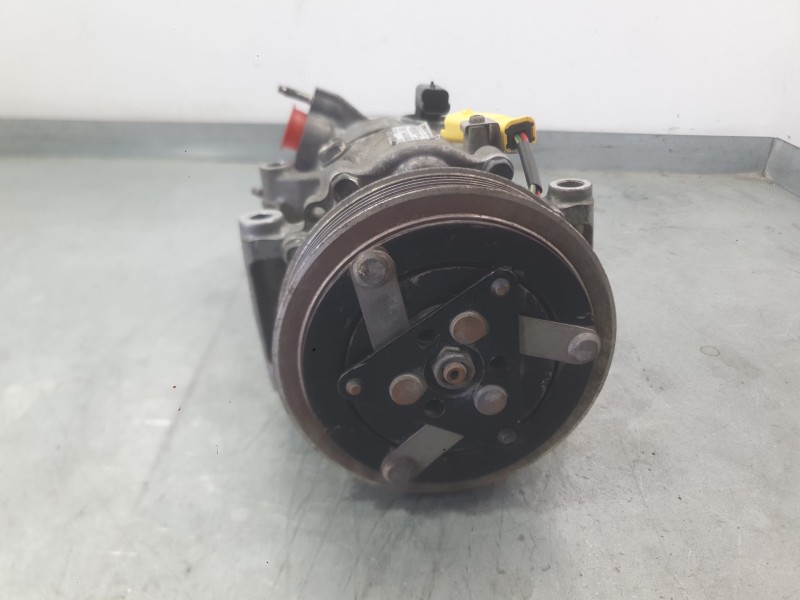 Recambio de compresor aire acondicionado para citroën c3 ii (sc_) 1.4 hdi 70 (sc8hzc, sc8hr0, sc8hp4) referencia OEM IAM 9822826