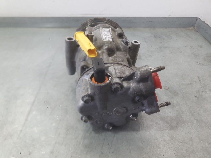 Recambio de compresor aire acondicionado para citroën c3 ii (sc_) 1.4 hdi 70 (sc8hzc, sc8hr0, sc8hp4) referencia OEM IAM 9822826
