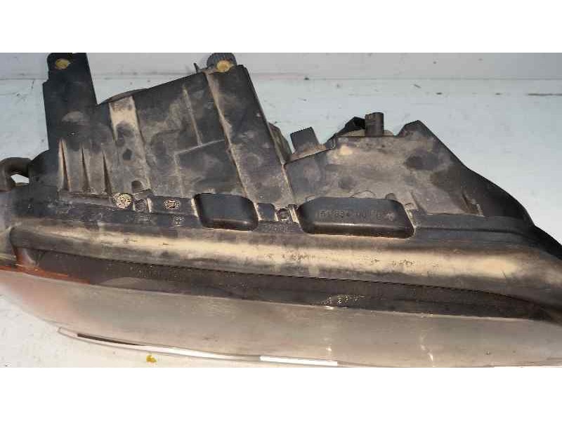 Recambio de faro derecho para bmw x5 (e53) 3.0i referencia OEM IAM 63127164422  PATAS ROTAS