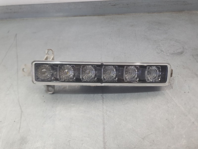 Recambio de piloto delantero derecho para citroën c3 ii (sc_) 1.4 hdi 70 (sc8hzc, sc8hr0, sc8hp4) referencia OEM IAM  LUZ DIURNA