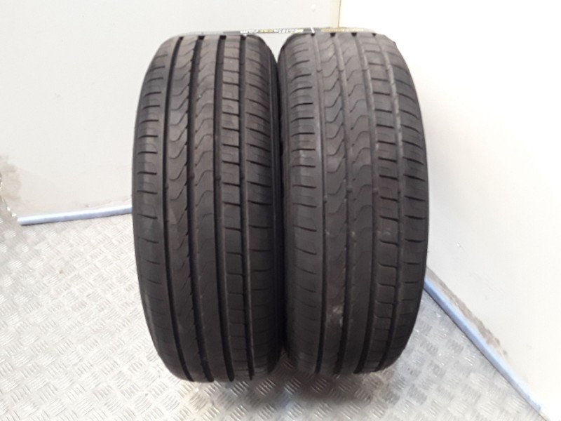 Recambio de neumatico pareja para neumaticos reutilizados - referencia OEM IAM 215651799V PIRELLI 215/65/17/99V
