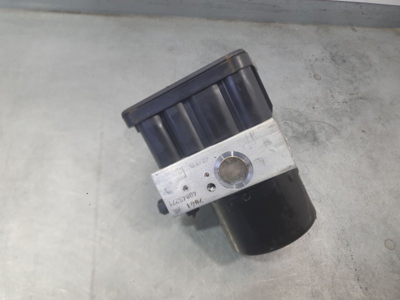 Recambio de abs para seat leon (1m1) 1.9 tdi referencia OEM IAM 1J0698117A  