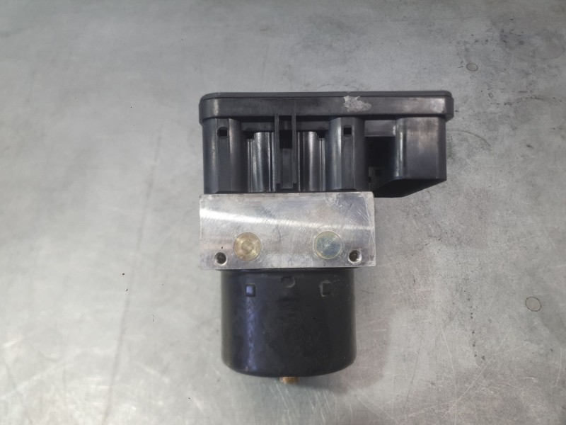 Recambio de abs para seat leon (1m1) 1.9 tdi referencia OEM IAM 1J0698117A  