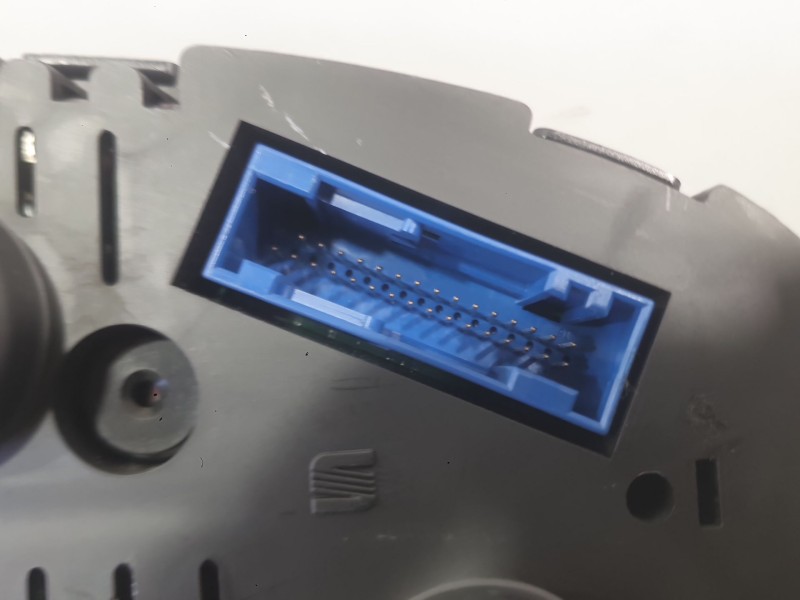 Recambio de cuadro instrumentos para seat leon (1m1) 1.9 tdi referencia OEM IAM 1M0920802DX  