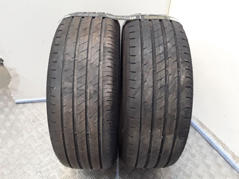 Recambio de neumatico pareja para neumaticos reutilizados - referencia OEM IAM 225551898V GOODYEAR 225/55/18/98V