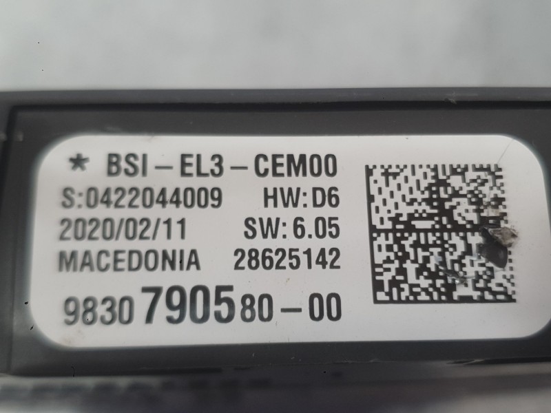 Recambio de caja reles / fusibles para peugeot 208 ii (ub_, up_, uw_, uj_) 1.2 puretech 100 referencia OEM IAM   