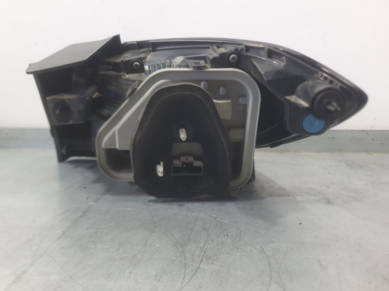 Recambio de piloto trasero izquierdo para peugeot 208 ii (ub_, up_, uw_, uj_) 1.2 puretech 100 referencia OEM IAM 9823216780  