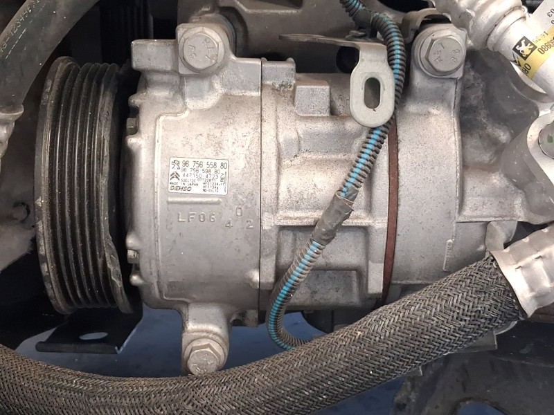 Recambio de compresor aire acondicionado para peugeot 2008 i (cu_) 1.2 thp 110 / puretech 110 referencia OEM IAM 9815198580 1617
