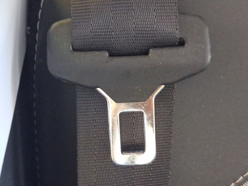 Recambio de cinturon seguridad trasero derecho para peugeot 2008 i (cu_) 1.2 thp 110 / puretech 110 referencia OEM IAM 96781656X